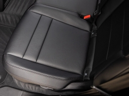 Porsche Cayenne Base AWD 2026