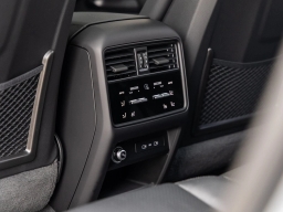 Porsche Cayenne Base AWD 2026