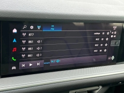 Porsche Cayenne Base AWD 2026