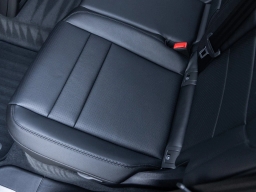 Porsche Cayenne Base AWD 2026