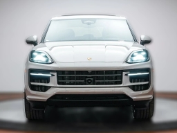 Porsche Cayenne Base AWD 2026
