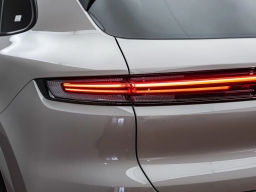 Porsche Cayenne Base AWD 2026