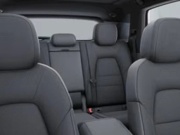 Porsche Cayenne Base AWD 2026