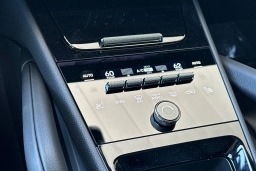 Porsche Cayenne Base AWD 2026