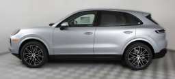 Porsche Cayenne Base AWD 2026