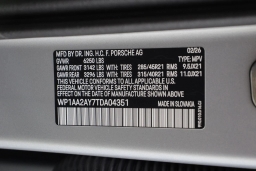 Porsche Cayenne Base AWD 2026