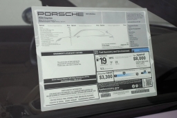 Porsche Cayenne Base AWD 2026