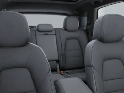 Porsche Cayenne Base AWD 2026