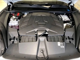 Porsche Cayenne Base AWD 2026