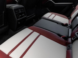 Porsche Cayenne Base AWD 2026