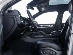 Porsche Cayenne Base AWD 2026