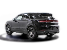 Porsche Cayenne Base AWD 2026