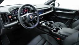 Porsche Cayenne Base AWD 2026