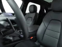 Porsche Cayenne Base AWD 2026