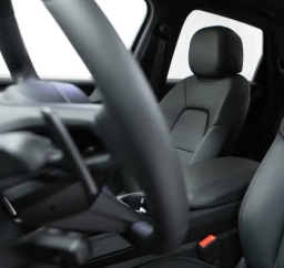 Porsche Cayenne Base AWD 2026