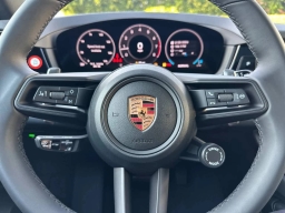 Porsche Cayenne Base AWD 2026