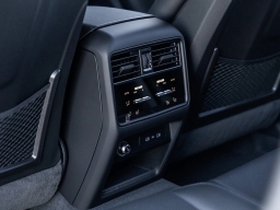 Porsche Cayenne Base AWD 2026