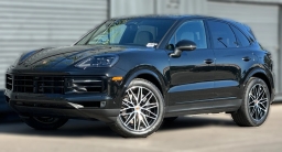 Porsche Cayenne Base AWD 2026