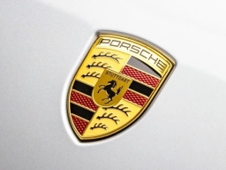 Porsche Cayenne Base AWD 2026