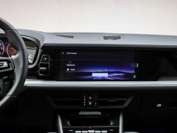 Porsche Cayenne Base AWD 2026