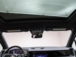 Porsche Cayenne Base AWD 2026