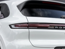 Porsche Cayenne Base AWD 2026