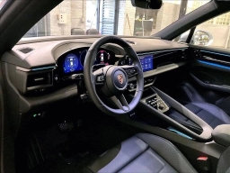 Porsche Macan Electric 4 AWD 2026