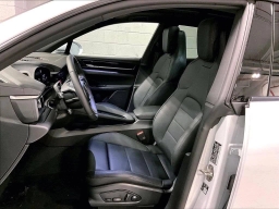 Porsche Macan Electric 4 AWD 2026