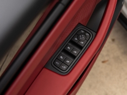 Porsche Macan Electric 4 AWD 2026