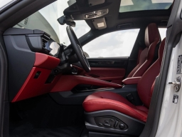 Porsche Macan Electric 4 AWD 2026