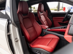 Porsche Macan Electric 4 AWD 2026