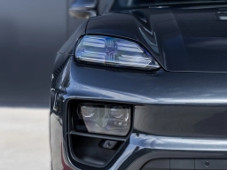 Porsche Macan Electric 4 AWD 2026