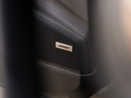 Porsche Macan Electric 4 AWD 2026