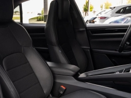 Porsche Macan Electric 4 AWD 2026