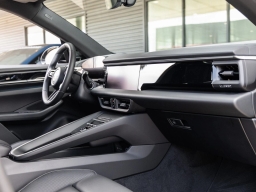 Porsche Macan Electric 4 AWD 2026