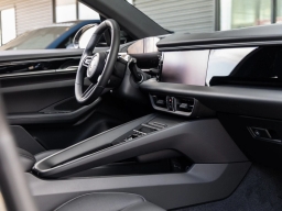 Porsche Macan Electric 4 AWD 2026