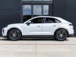 Porsche Macan Electric 4 AWD 2026