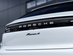 Porsche Macan Electric 4 AWD 2026