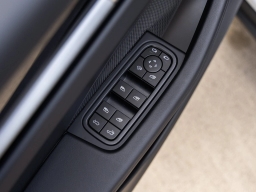 Porsche Macan Electric 4 AWD 2026