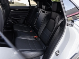 Porsche Macan Electric 4 AWD 2026