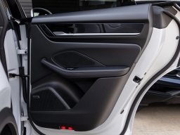 Porsche Macan Electric 4 AWD 2026