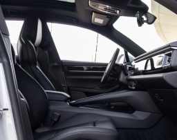 Porsche Macan Electric 4 AWD 2026