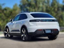 Porsche Macan Electric 4 AWD 2026