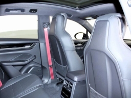 Porsche Macan Electric 4 AWD 2026