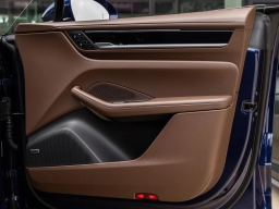 Porsche Macan Electric 4 AWD 2026