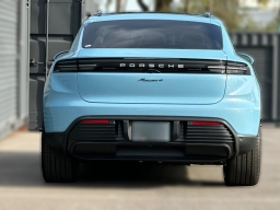 Porsche Macan Electric 4 AWD 2026