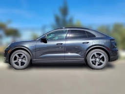 Porsche Macan Electric 4 AWD 2026