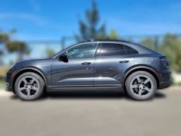 Porsche Macan Electric 4 AWD 2026