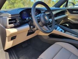 Porsche Macan Electric 4 AWD 2026