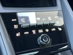 Porsche Macan Electric 4 AWD 2025